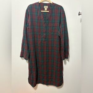 L. L. BEAN Red Tartan Plaid Brushed Flannel Nightshirt Pajamas Sleep Size Large